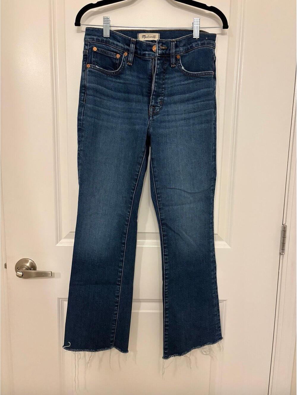 Madewell Mid Rise Kick Out Crop